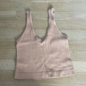 URBAN OUTFITTERS TANK
